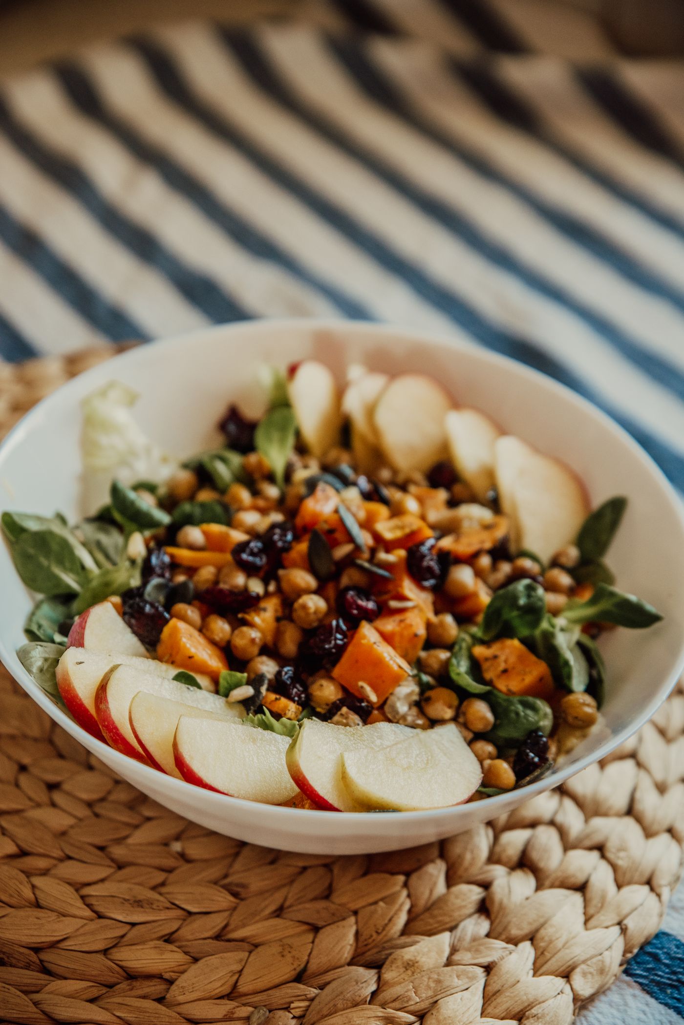 Salade de pois chiches pomme raisins