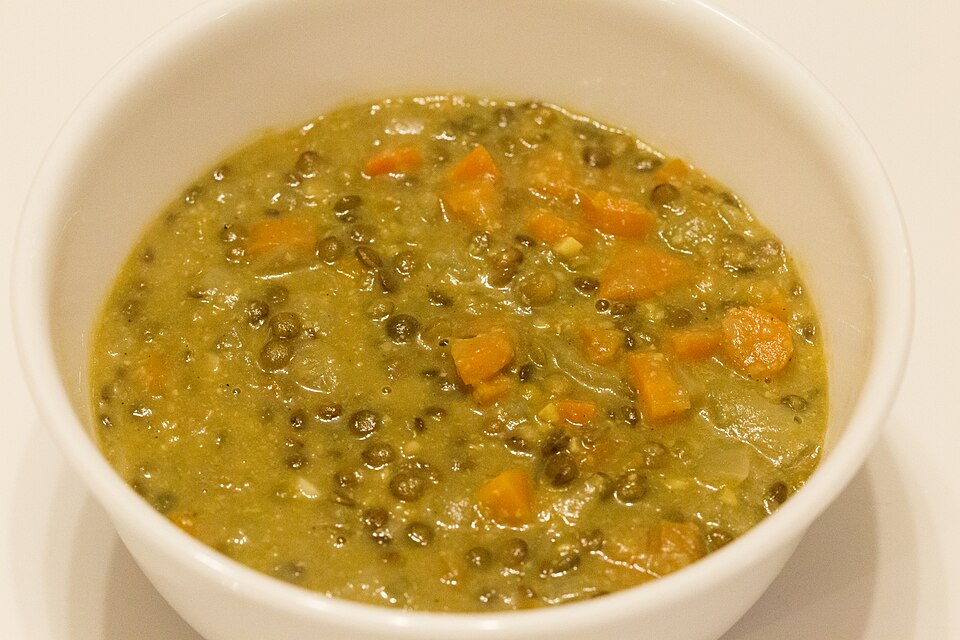 Soupe de lentilles corail au curry